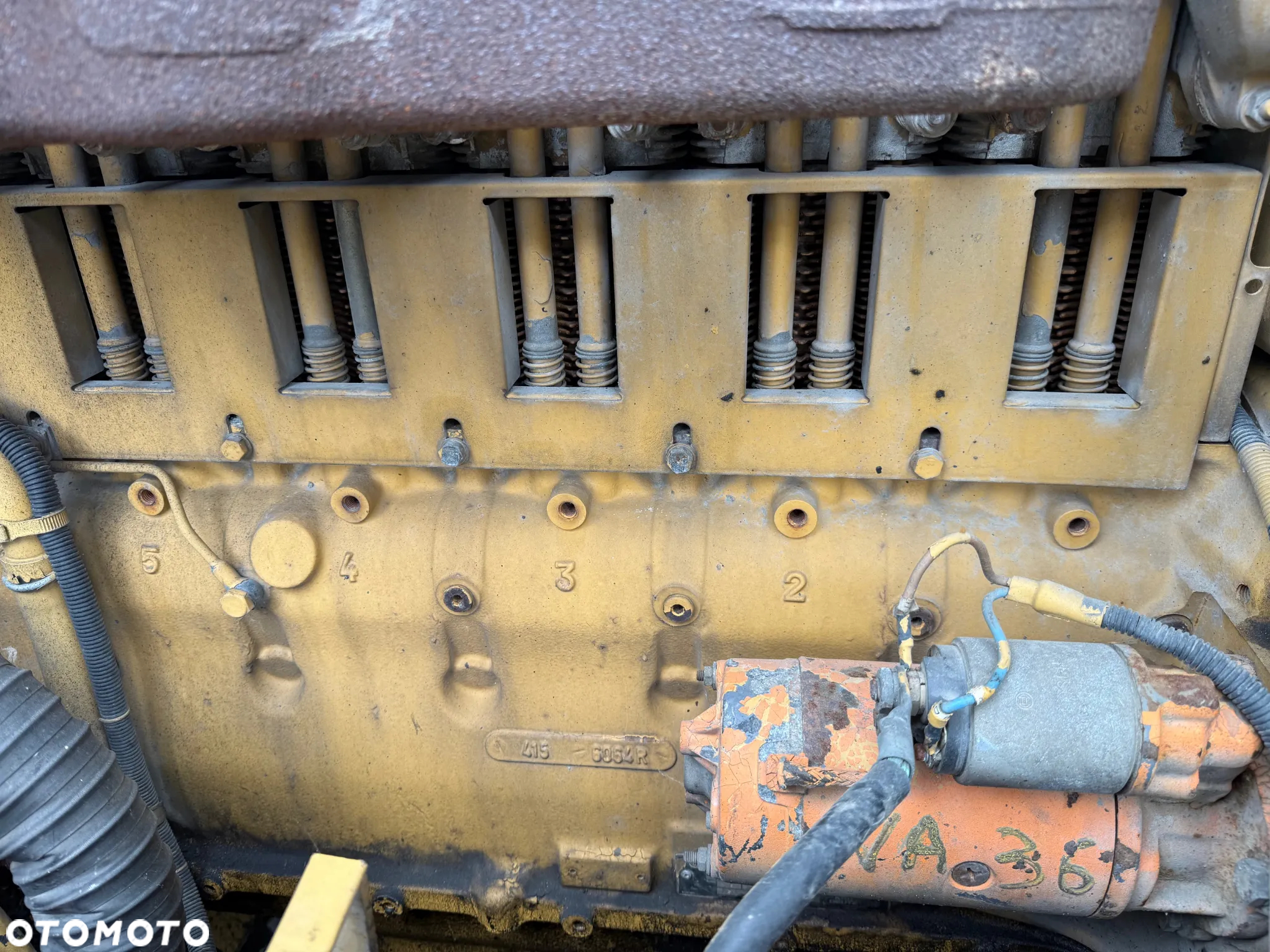 Caterpillar PS300 Walec Koła Gumowe - 23