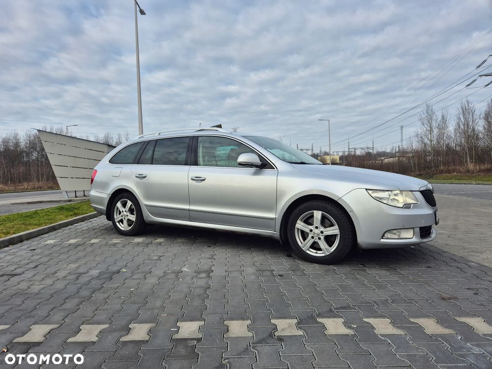 Skoda Superb 2.0 TDI 4x4 DSG Elegance - 7
