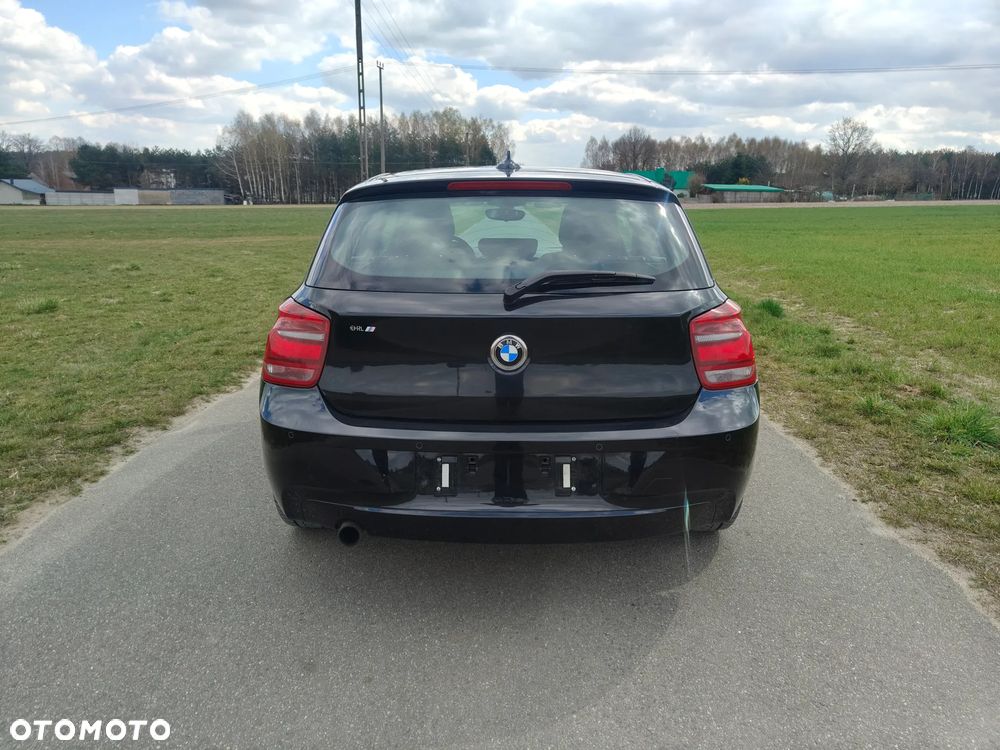 BMW Seria 1 118i - 10