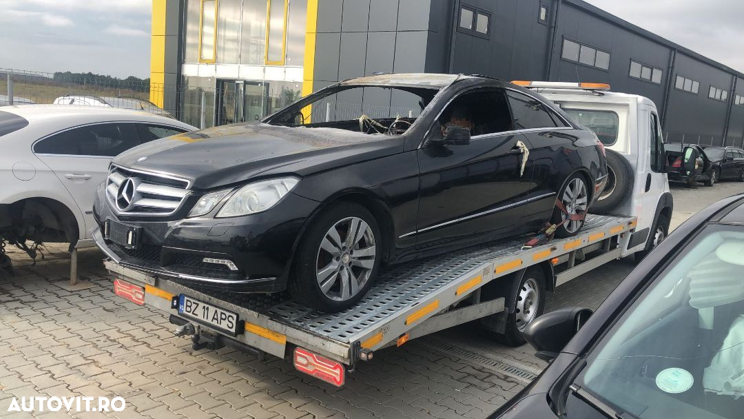 Dezmembram Mercedes Benz E 220 CDI an fabr 2012, coupe - 2