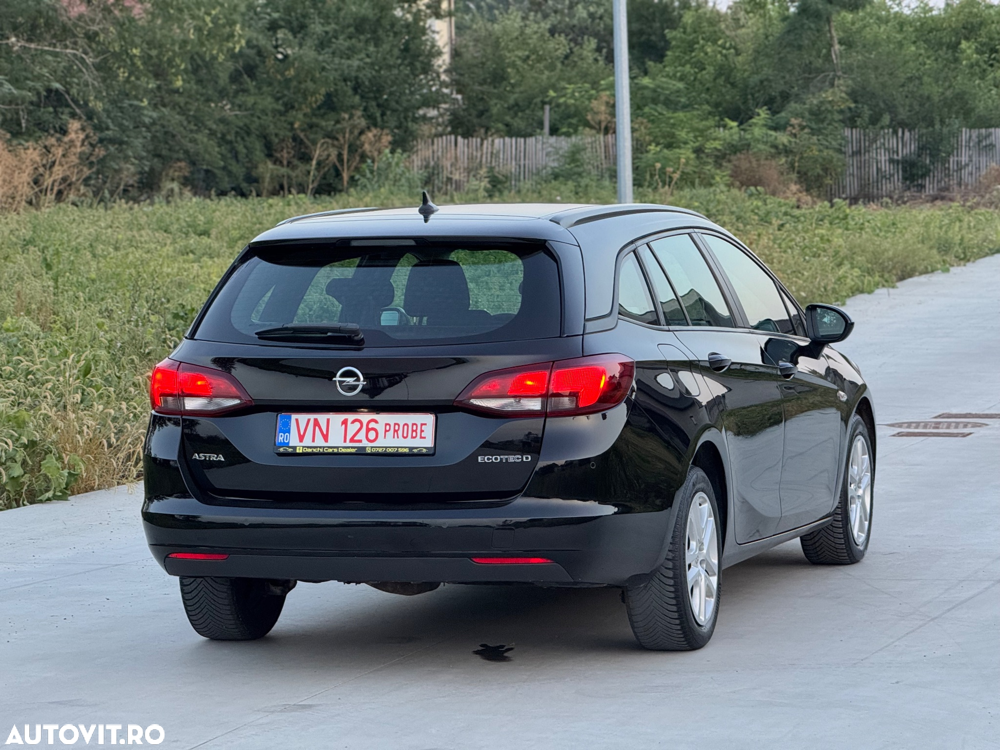 Opel Astra - 16