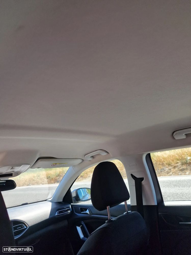 Peugeot 308 1.6 HDi Active - 17