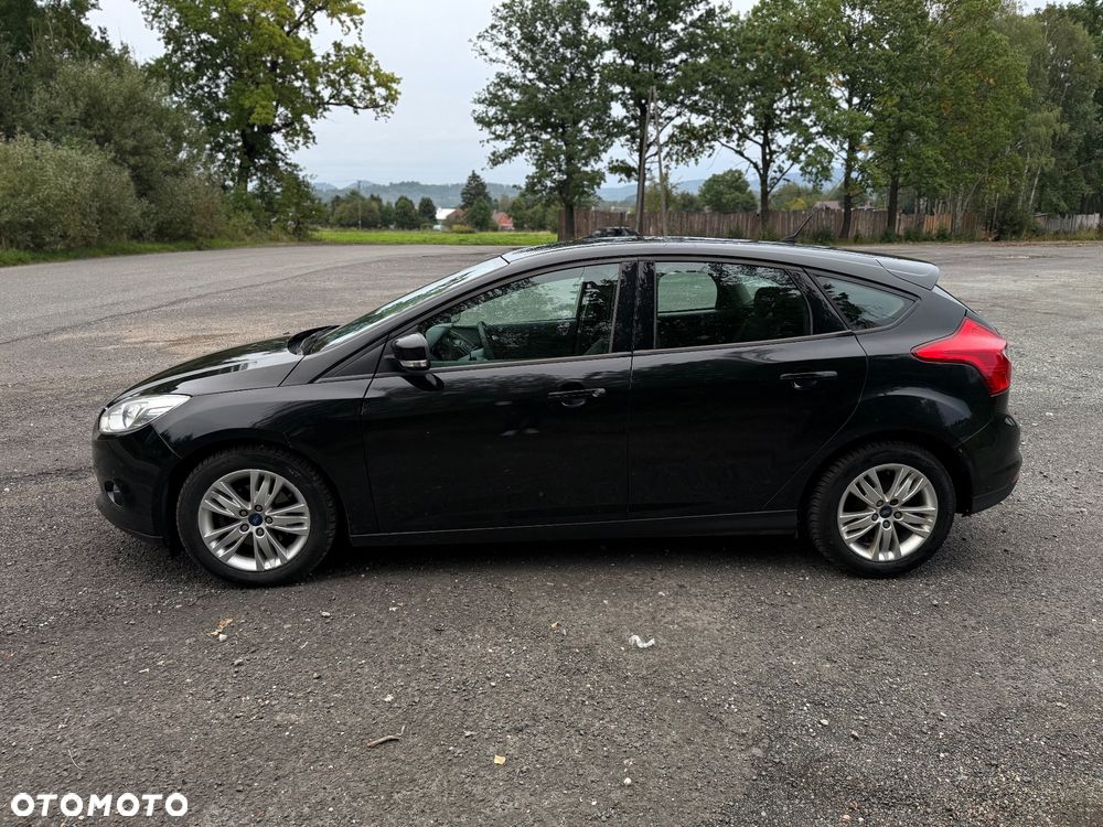 Ford Focus - 12