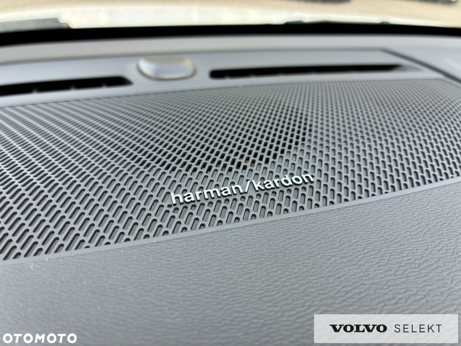 Volvo XC 40 - 23