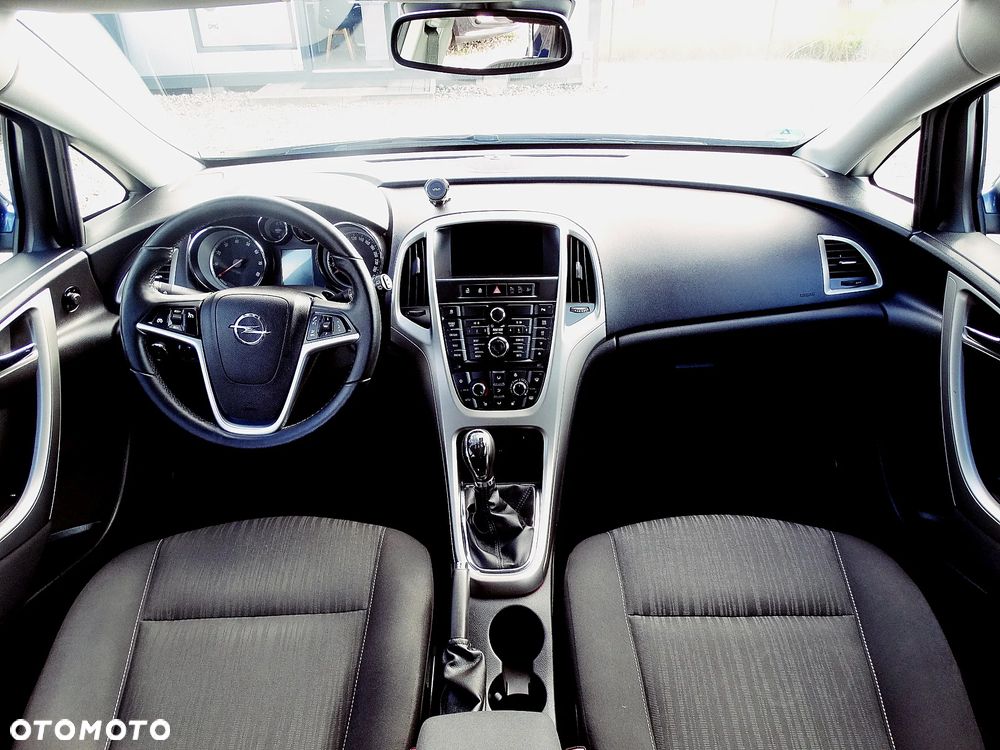 Opel Astra 1.4 Turbo Color Edition - 23