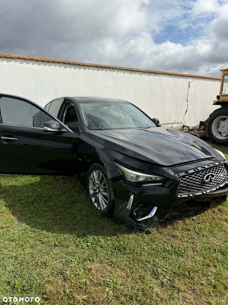 Infiniti Q50 - 3