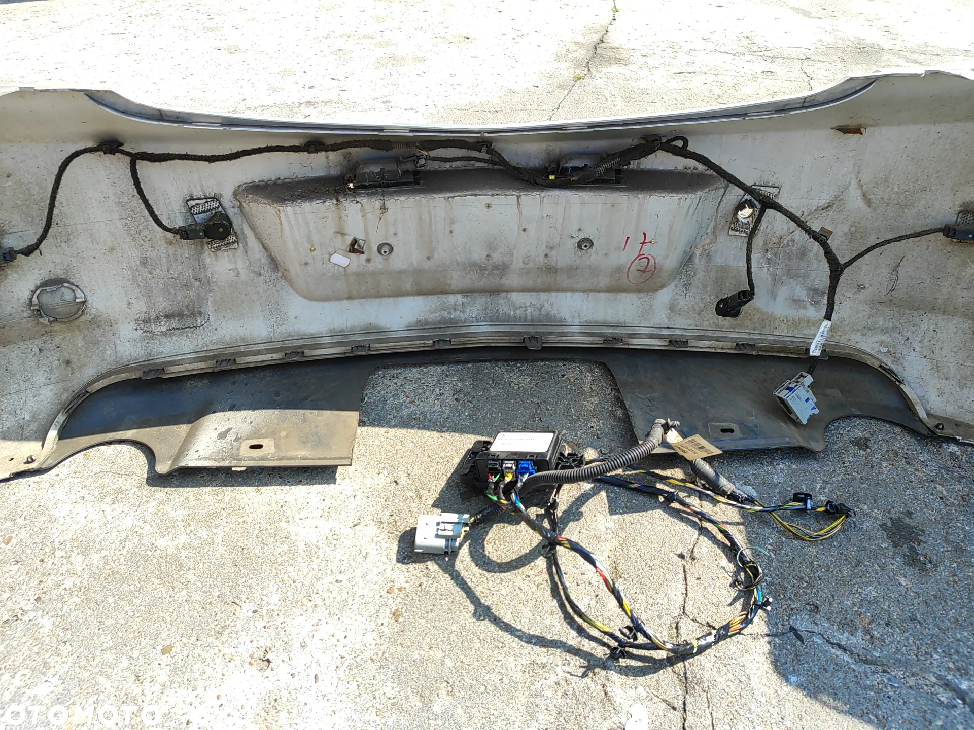 zderzak tył tylny kolor z167 PDC do OPEL insignia A HB 08- - 8