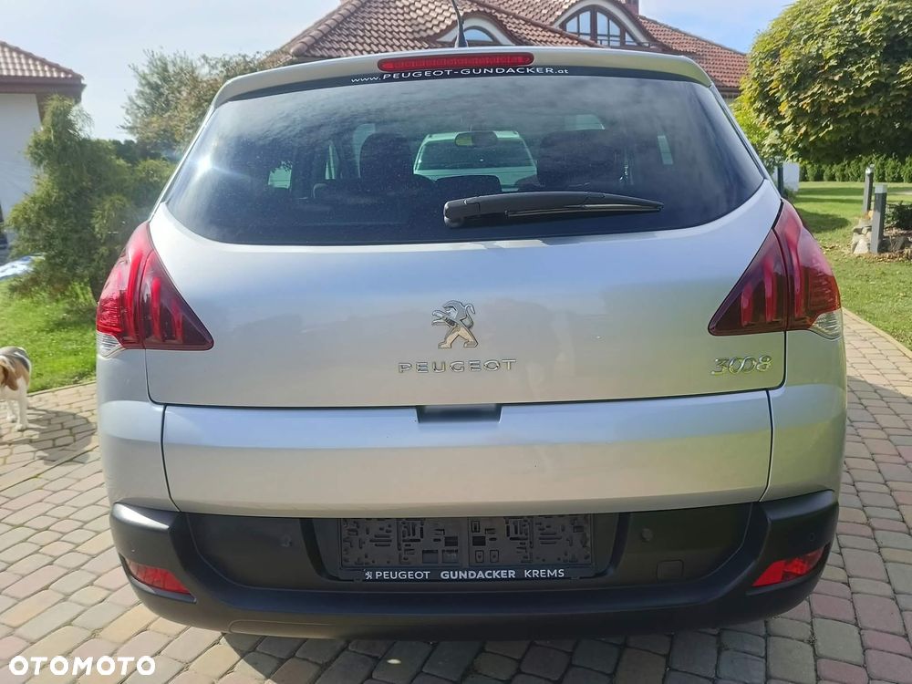 Peugeot 3008 HDi 115 Allure - 10