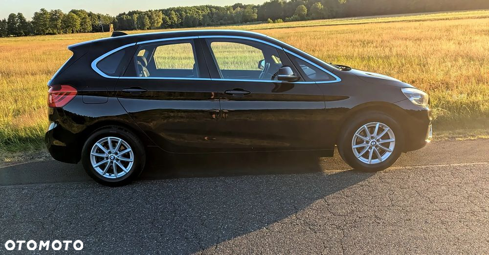 BMW Seria 2 218d - 2