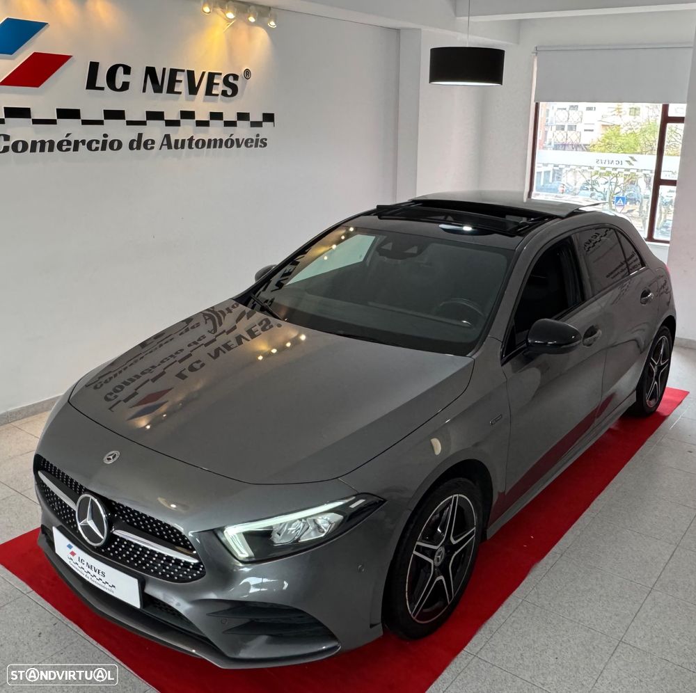 Mercedes-Benz A 250 e AMG Line - 2