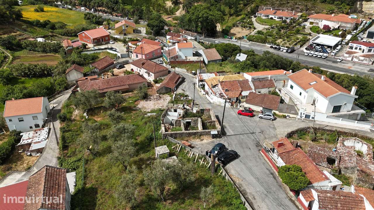 Ruína para venda em Lousa - Grande imagem: 3/16