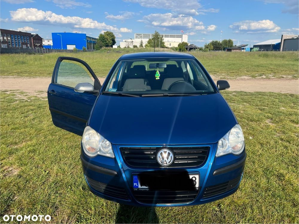Volkswagen Polo - 1