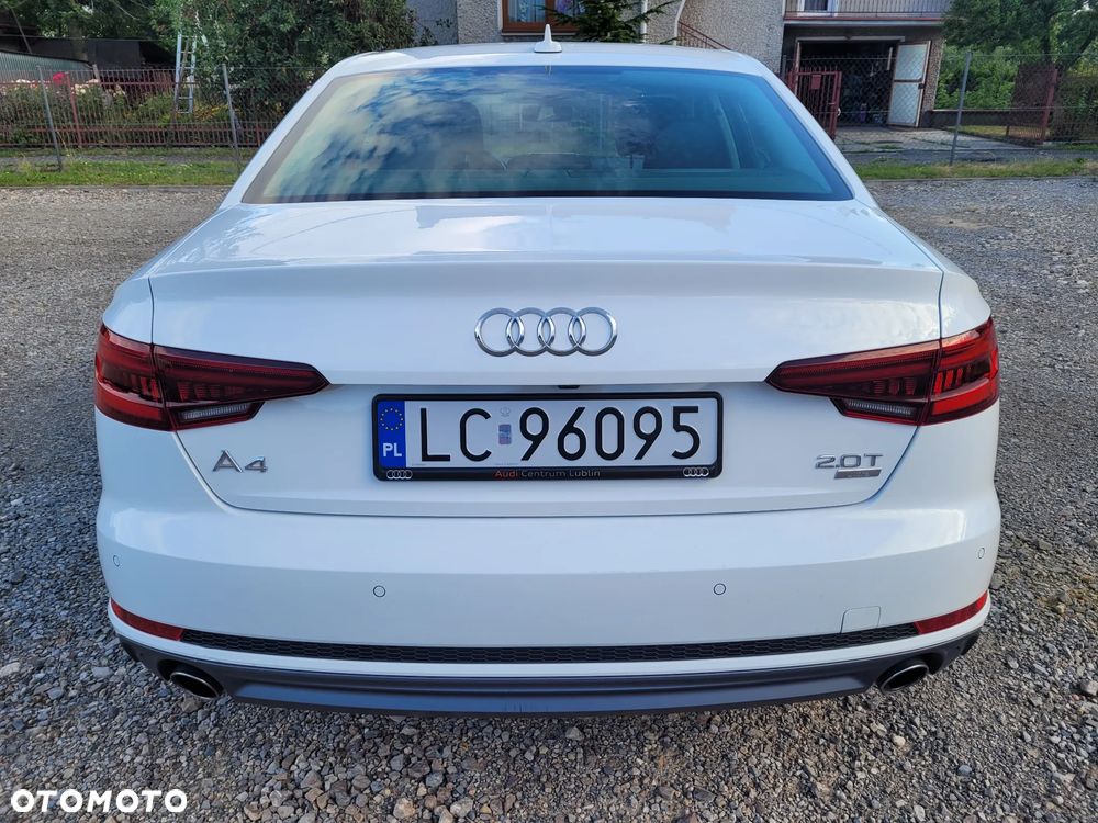 Audi A4 Limousine 2.0 TFSI ultra S tronic - 5