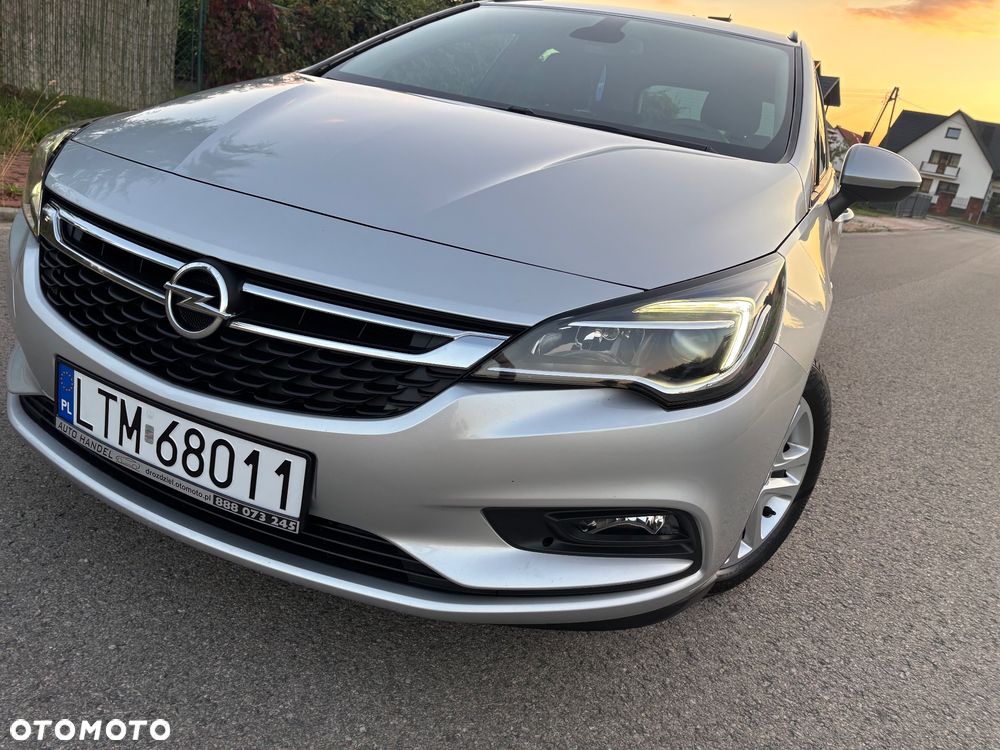 Opel Astra - 4