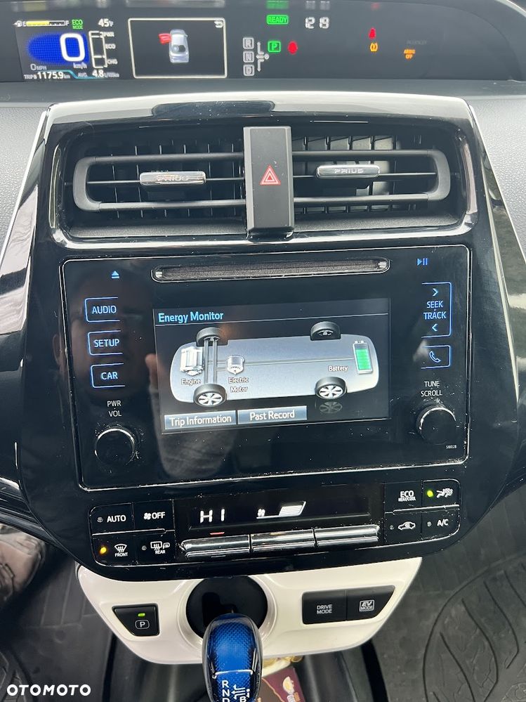 Toyota Prius - 11