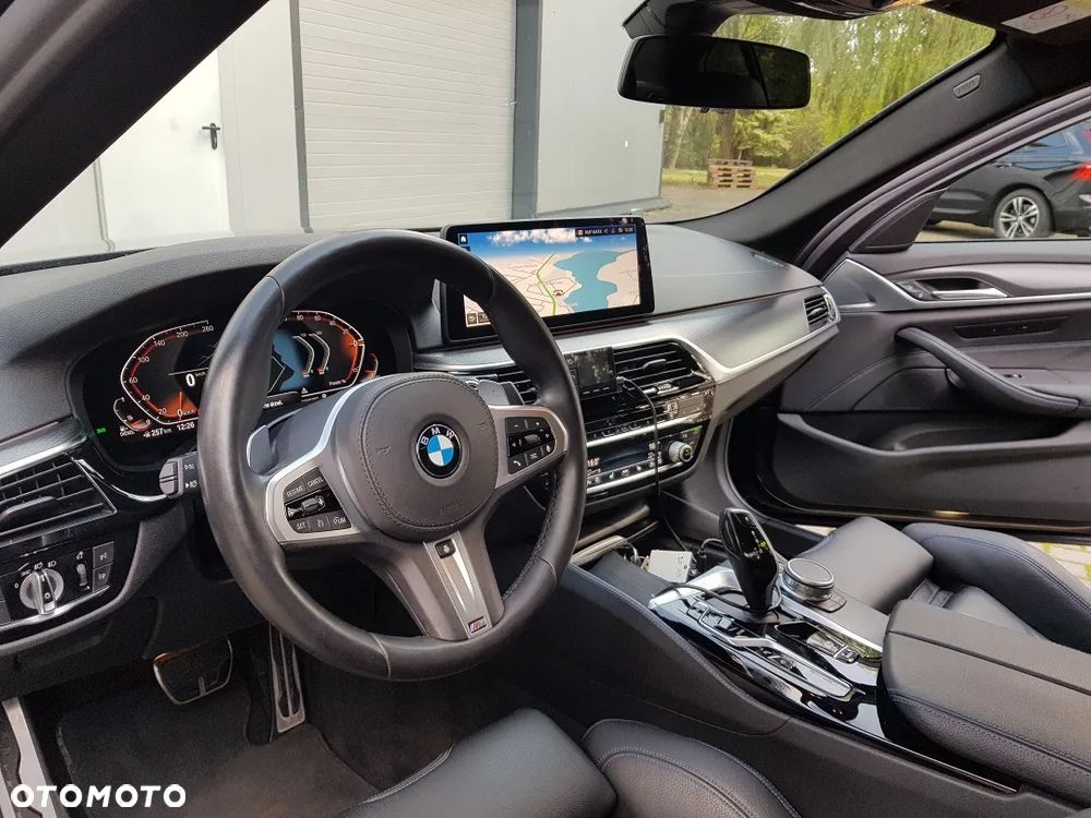 BMW Seria 5 540d xDrive M Sport Edition - 17