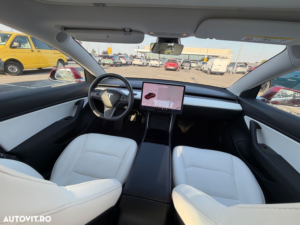 Tesla Model 3 Langstreckenbatterie Allradantrieb Dual Motor - 8