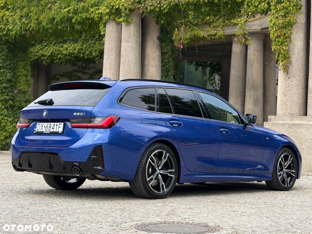 BMW Seria 3 330i M Sport sport - 10