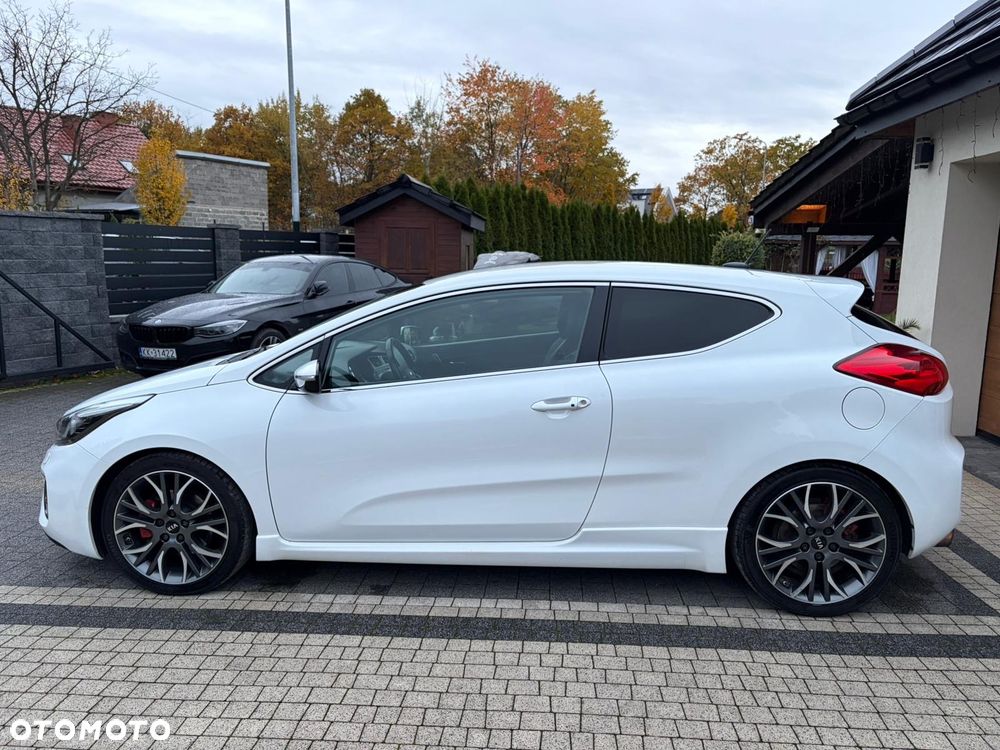 Kia ProCeed Pro_cee'd 1.6 T-GDI GT L - 14