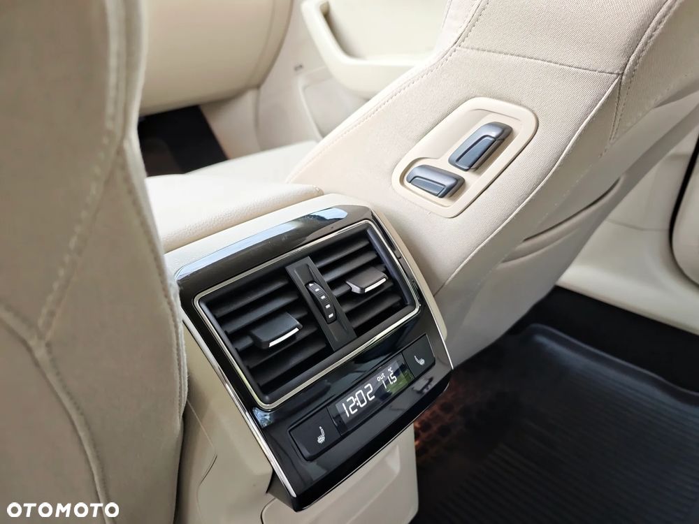 Skoda Superb 2.0 TSI 4x4 Style DSG - 19