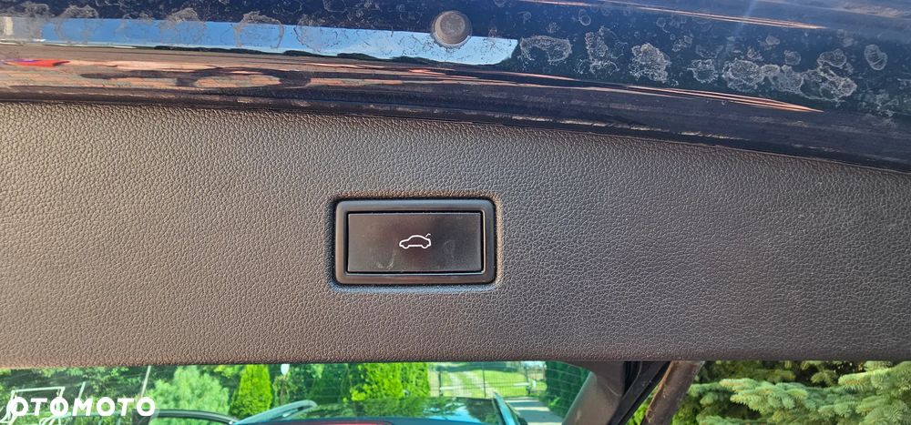 Volkswagen Tiguan 2.0 TDI SCR Life - 18