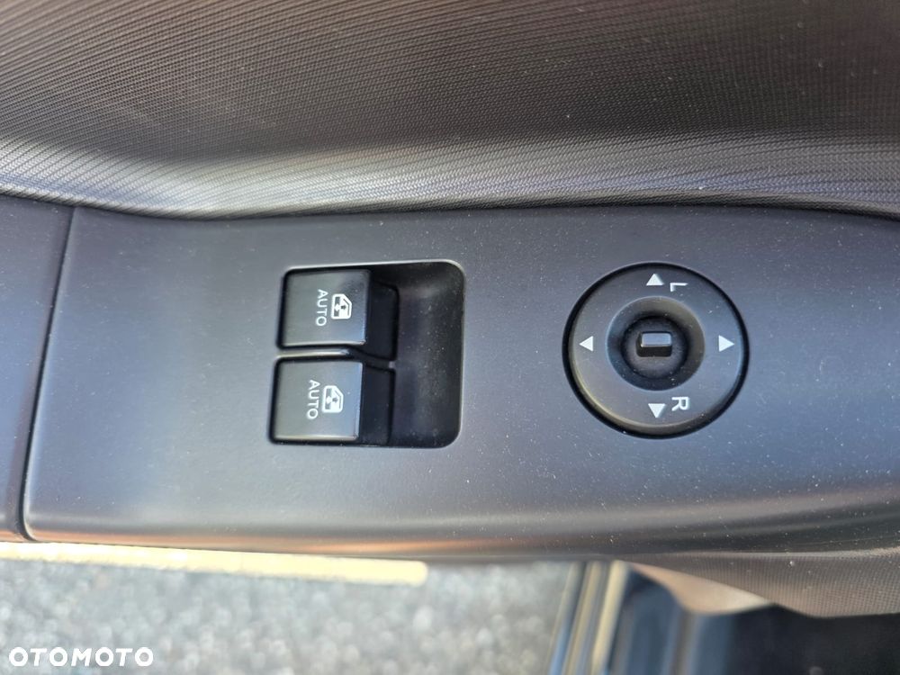 Kia Ceed 1.4 Comfort + - 12