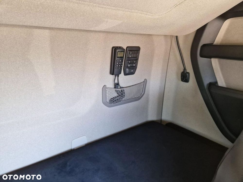 Scania S 450 A4x2EB MEGA - 25