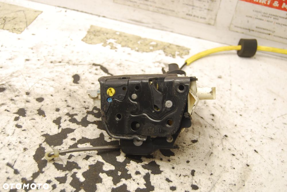 ZAMEK DRZWI LEWY TYŁ TYLNY LEWY 8 PIN AUDI A6 C6 4F0839015 - 3