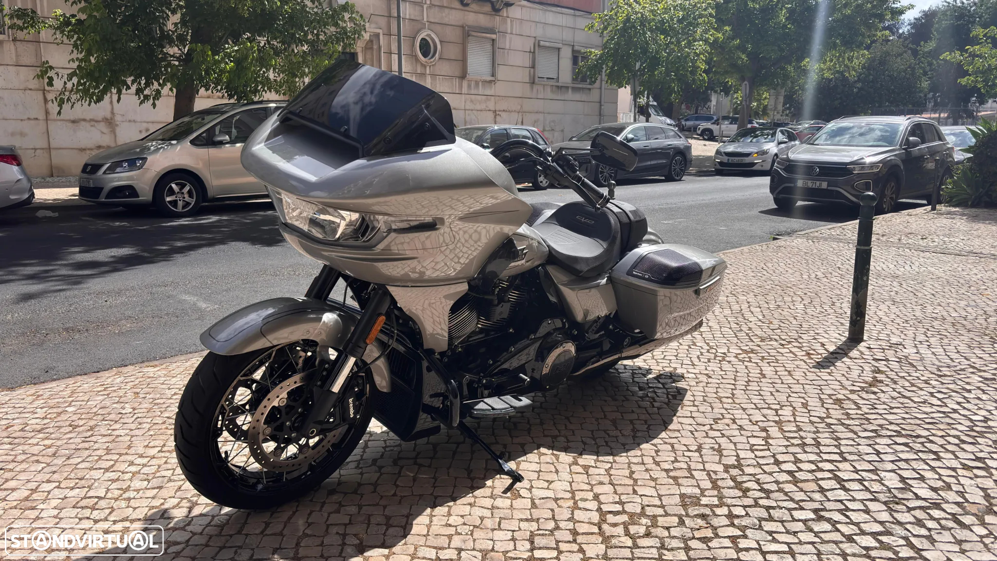 Harley-Davidson Road Road Glide CVO - 7