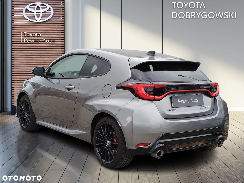 Toyota Yaris - 3