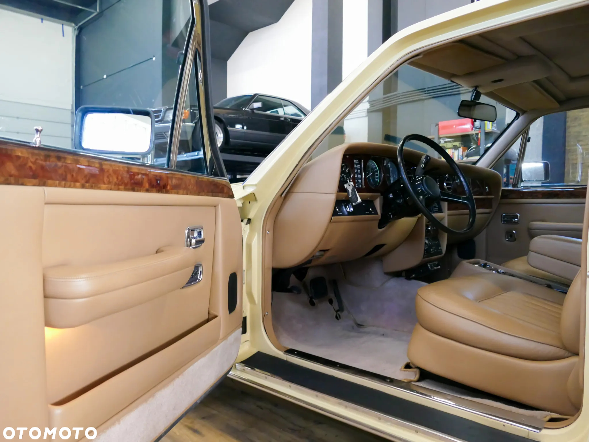 Rolls-Royce Silver Spur - 7