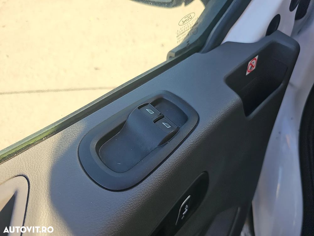 Ford Transit L4H3 - 11