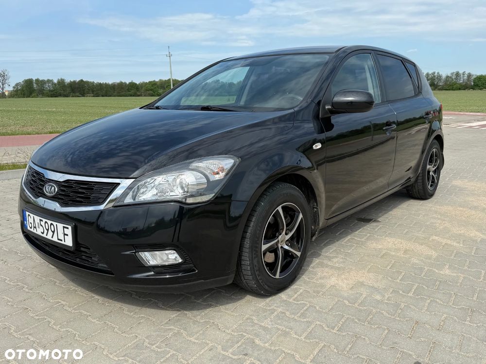 Kia Ceed 1.4 CVVT ISG Vision - 1