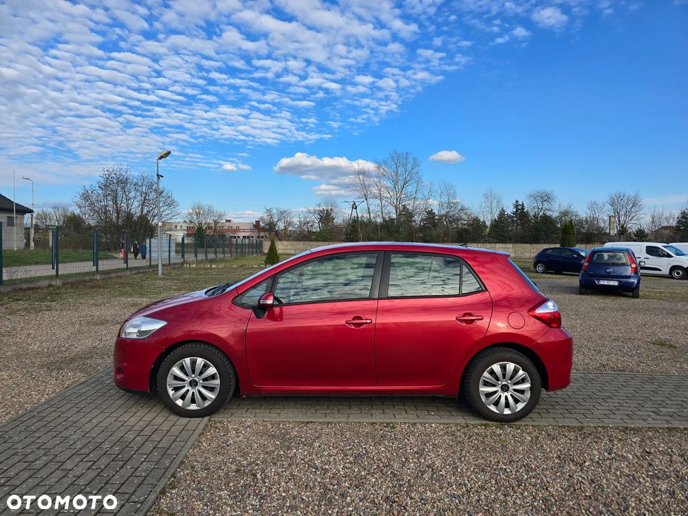Toyota Auris 1.33 VVT-i Edition - 10