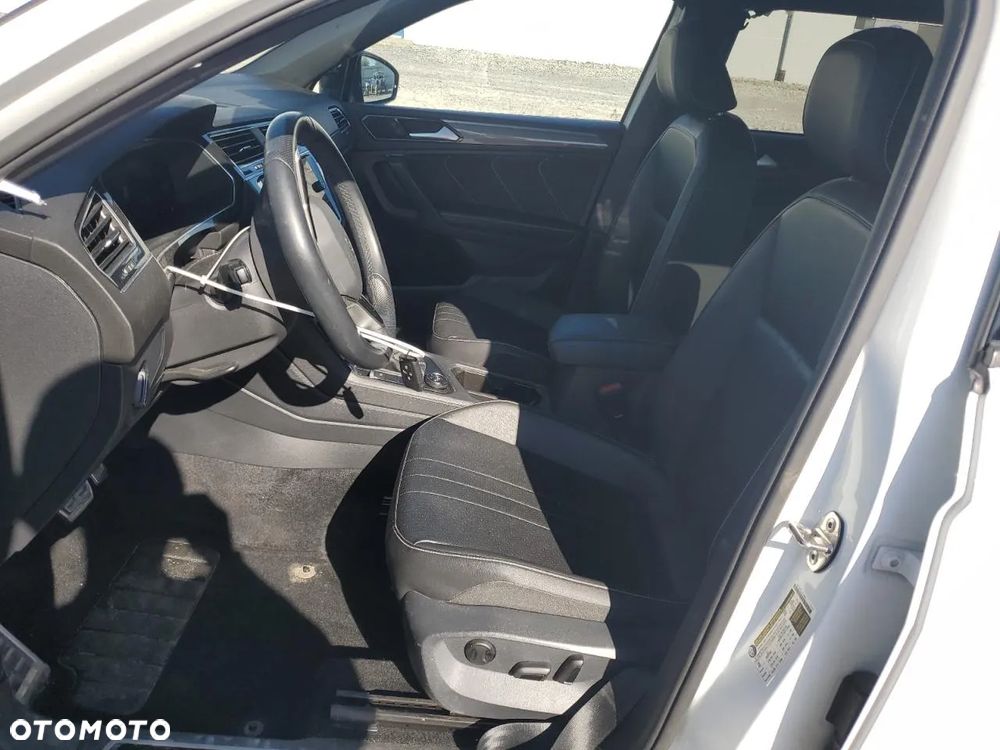Volkswagen Tiguan - 7