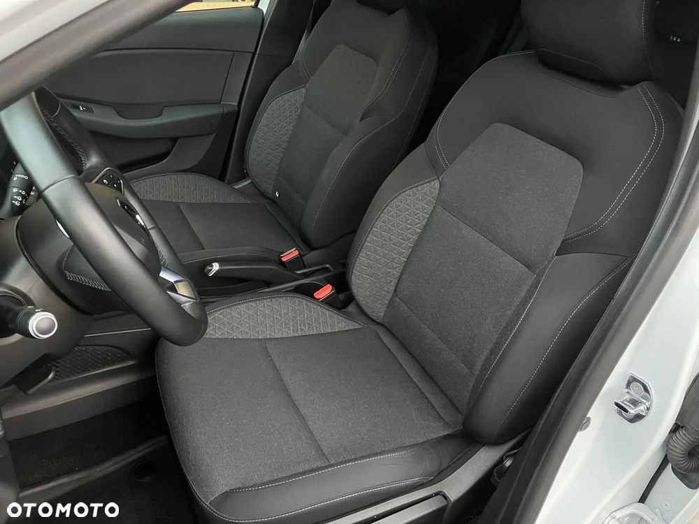 Renault Clio 1.0 TCe Zen Xtronic - 34