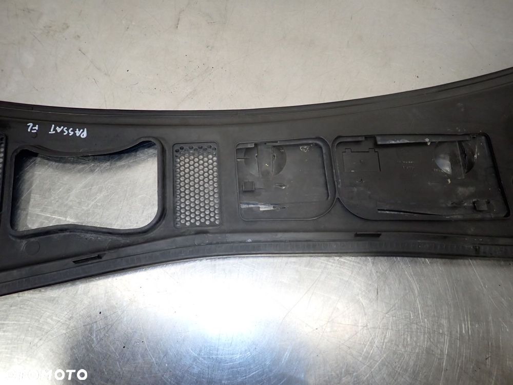 PODSZYBIE VOLKSWAGEN PASSAT 1.9 3B1819417C - 3