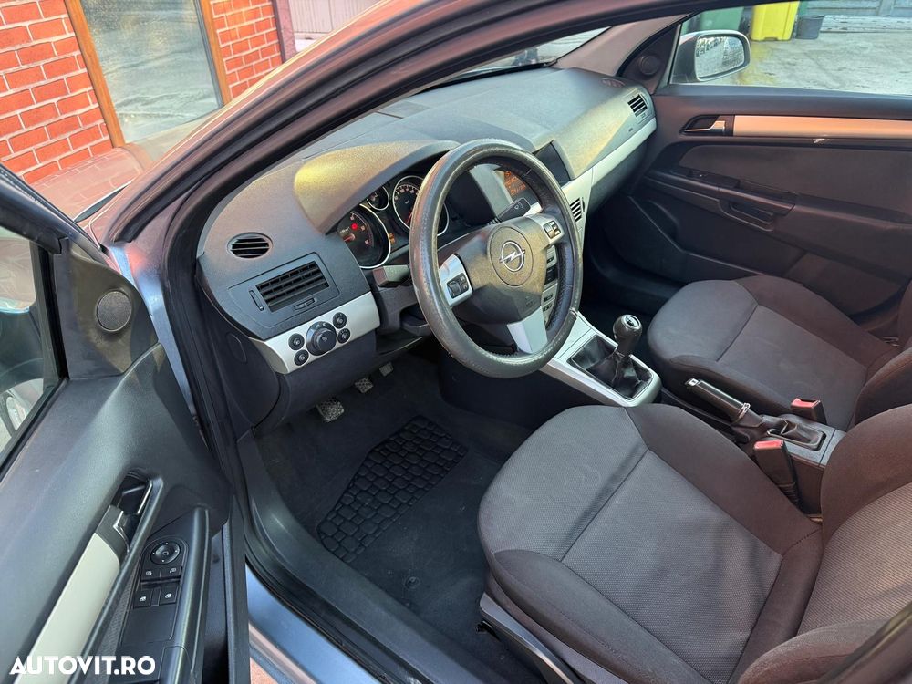 Opel Astra 1.7 CDTI Caravan - 8