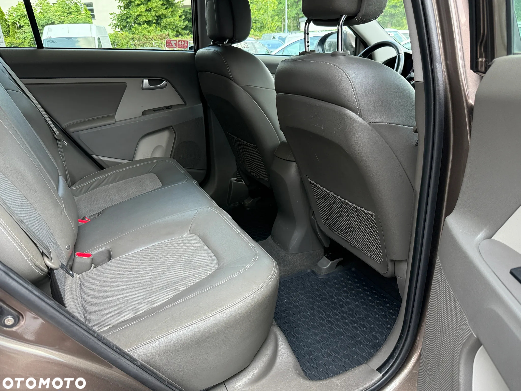 Kia Sportage 2.0 CRDI XL - 18
