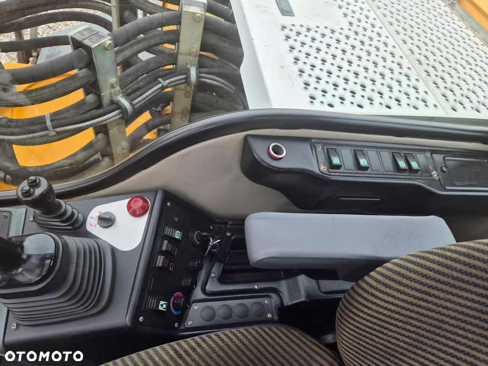 Liebherr A 309 Litronic - 18