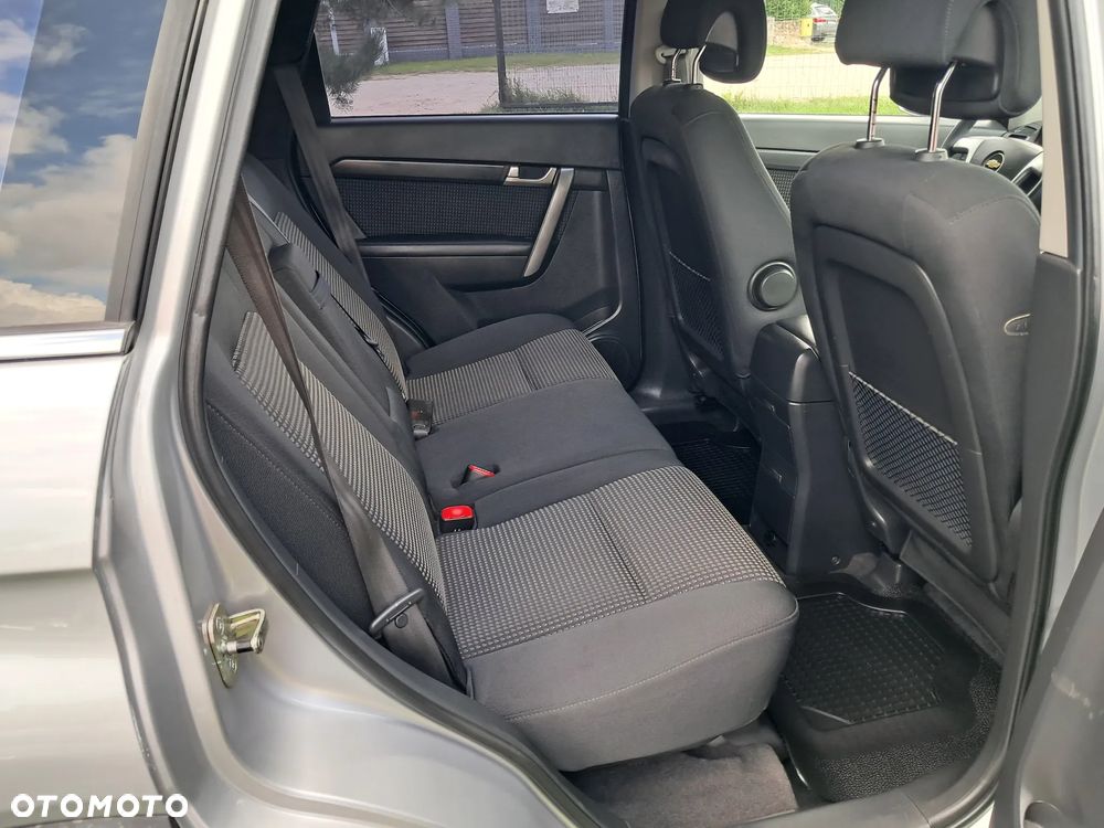 Chevrolet Captiva 2.4 2WD 5 Sitzer LS - 21