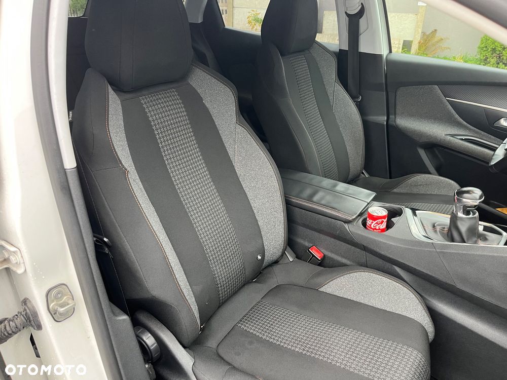 Peugeot 3008 1.6 BlueHDi Active S&S - 11