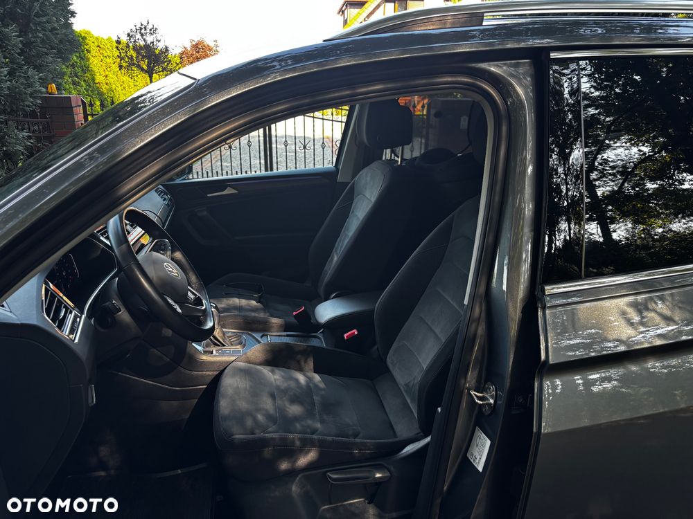Volkswagen Tiguan 2.0 TDI DPF 4Motion BlueMotion Technology Cup Sport & Style - 27