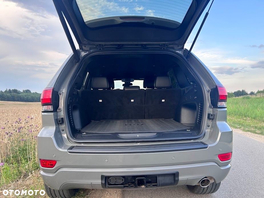 Jeep Grand Cherokee 3.6 V6 Pentastar 4WD Automatik Laredo - 33