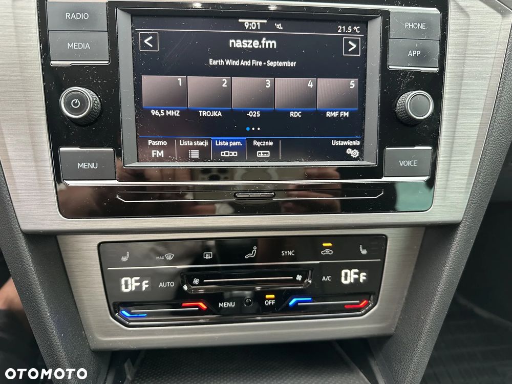 Volkswagen Passat 1.5 TSI EVO Elegance - 27