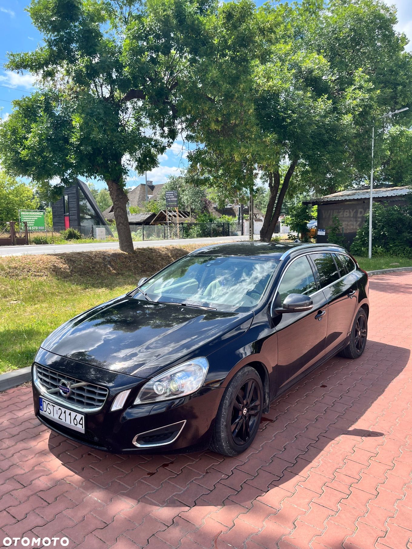 Volvo V60 D3 Geartronic Summum - 1