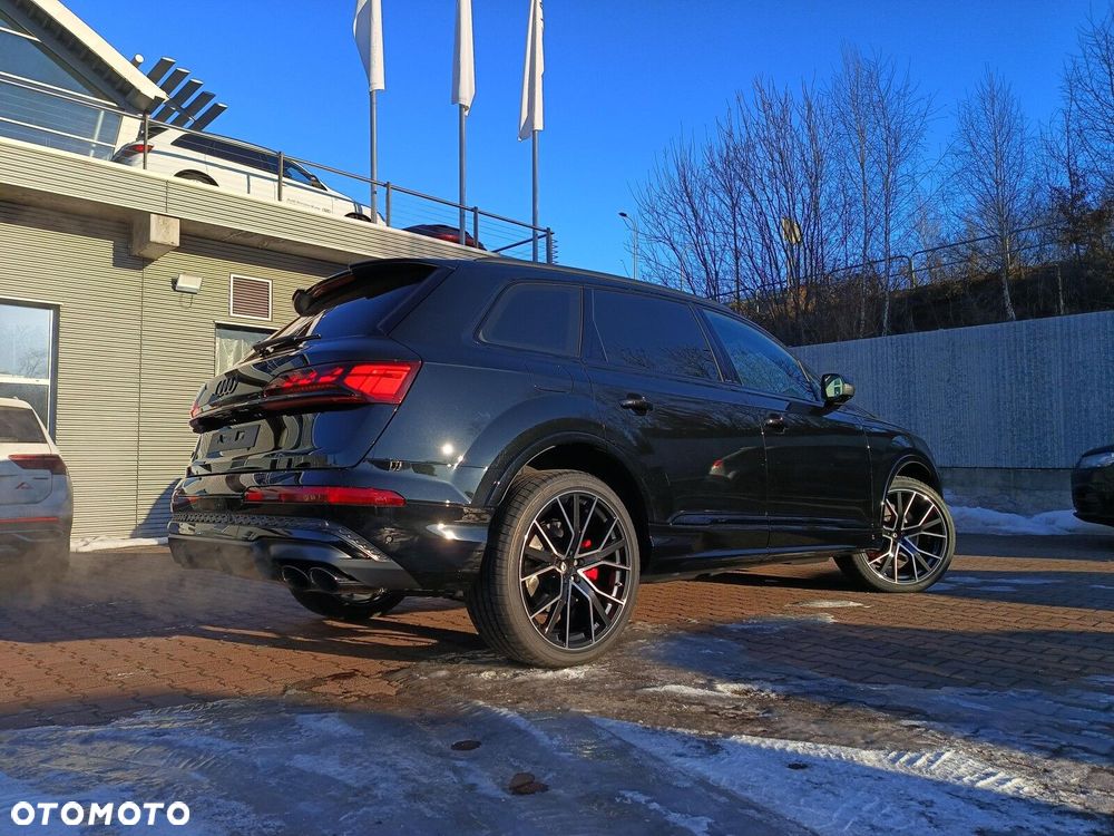 Audi SQ7 - 40