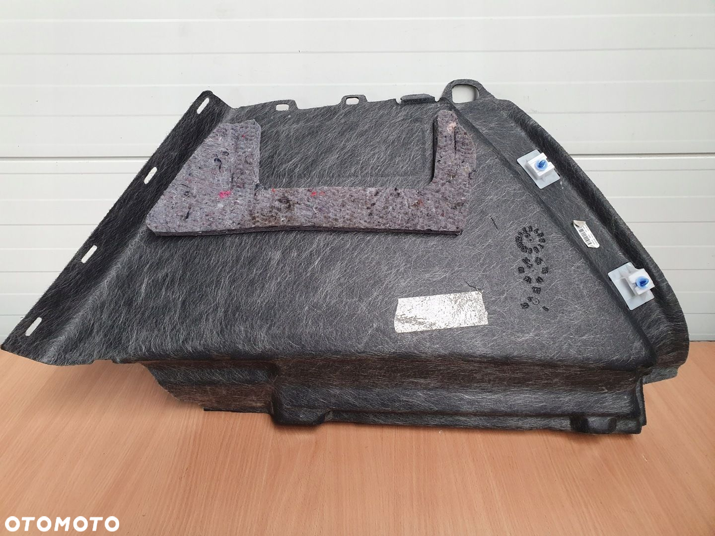BOCZEK TAPICERKA BAGAŻNIKA CITROEN C4 PICASSO II - 4