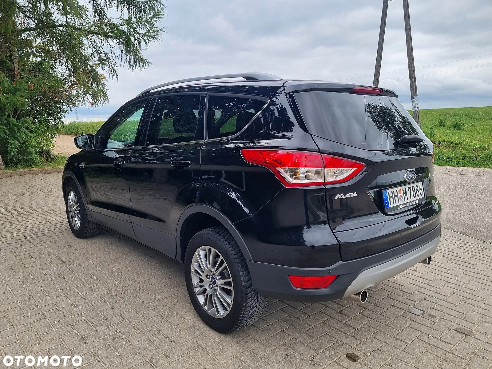 Ford Kuga 1.6 EcoBoost 2x4 Titanium - 3