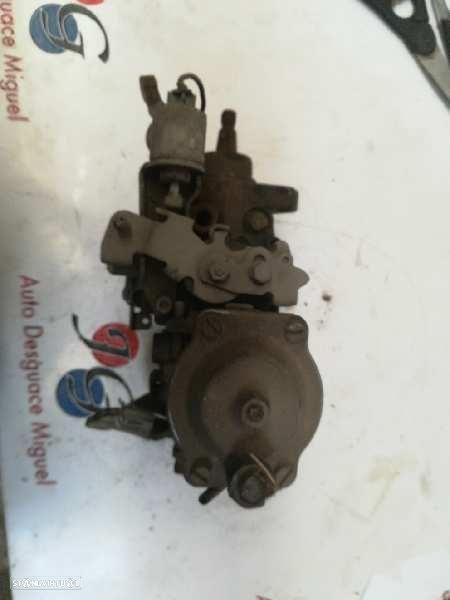 BOMBA DE INJEÇÃO RENAULT R 25 B29 - 1